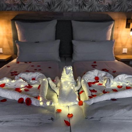 Hotel Le Filou Hille Zewnętrze zdjęcie