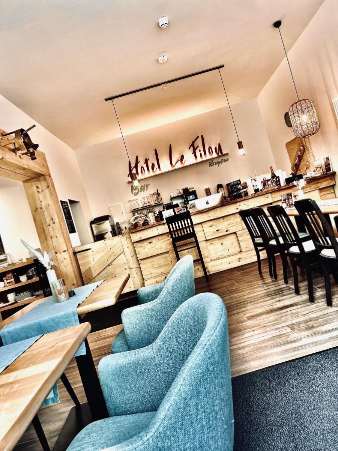 Hotel Le Filou Hille Zewnętrze zdjęcie