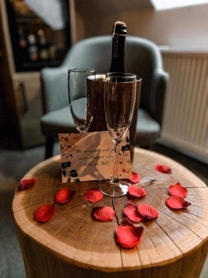 Hotel Le Filou Hille Zewnętrze zdjęcie